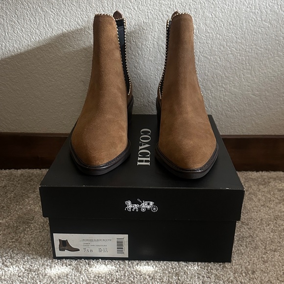 Coach Tan Suede Chelsea Boots - Picture 1 of 4